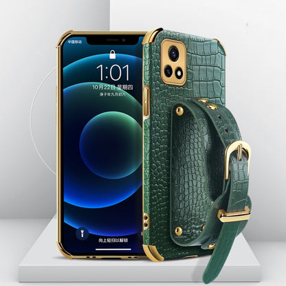 Smartphone case with crocodile pattern, electroplated finish, and wrist strap; teal/green