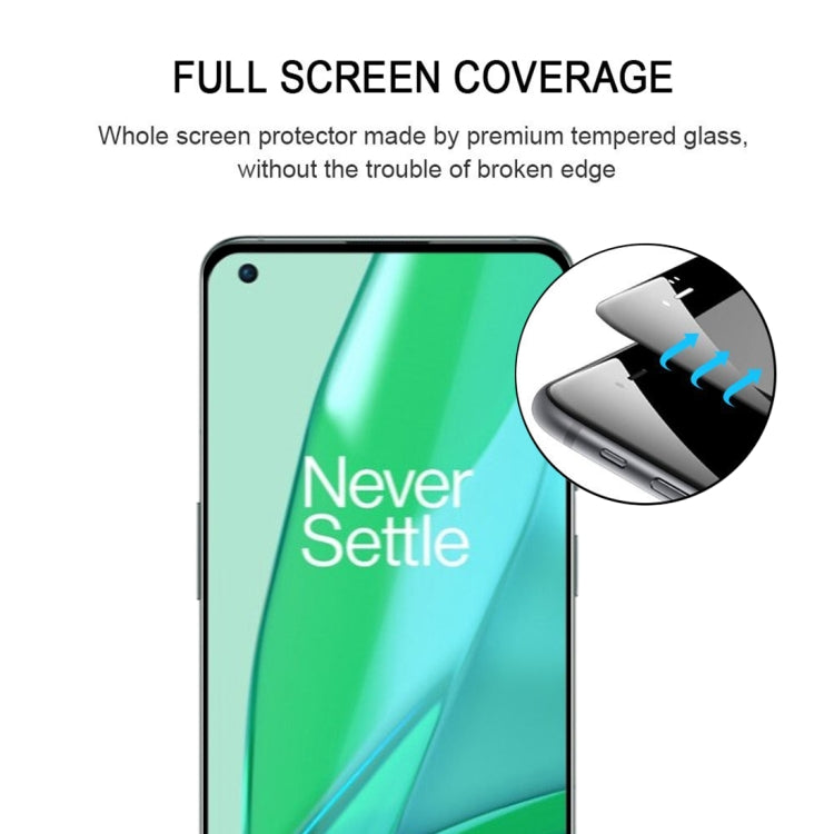 Curved tempered glass screen protector fitting a smartphone display, edge-to-edge look