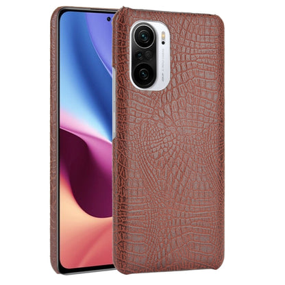 Shockproof crocodile-texture phone case, brown, with raised camera cutout
