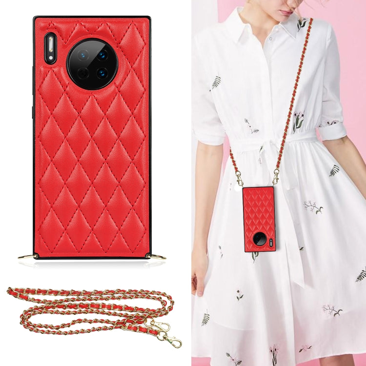 Red quilted rhombus phone case with large camera opening, TPU shockproof and crossbody chain
