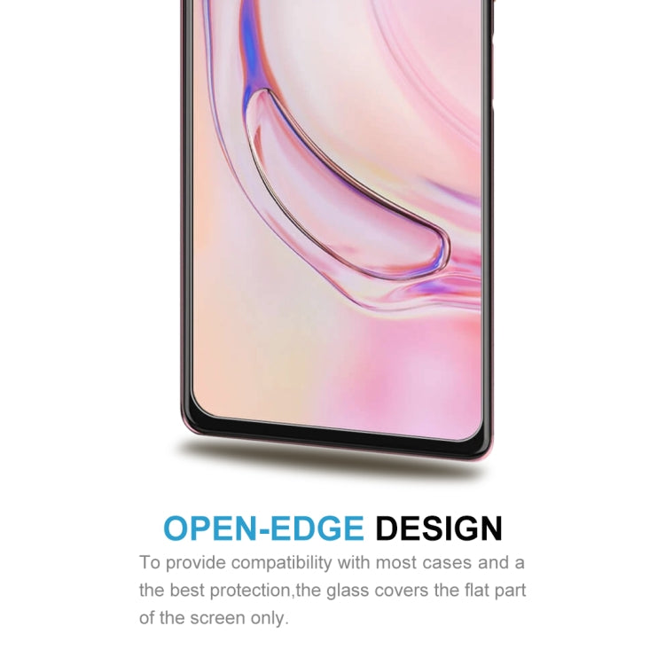2.5D tempered glass screen protector fitting the phone’s flat screen area