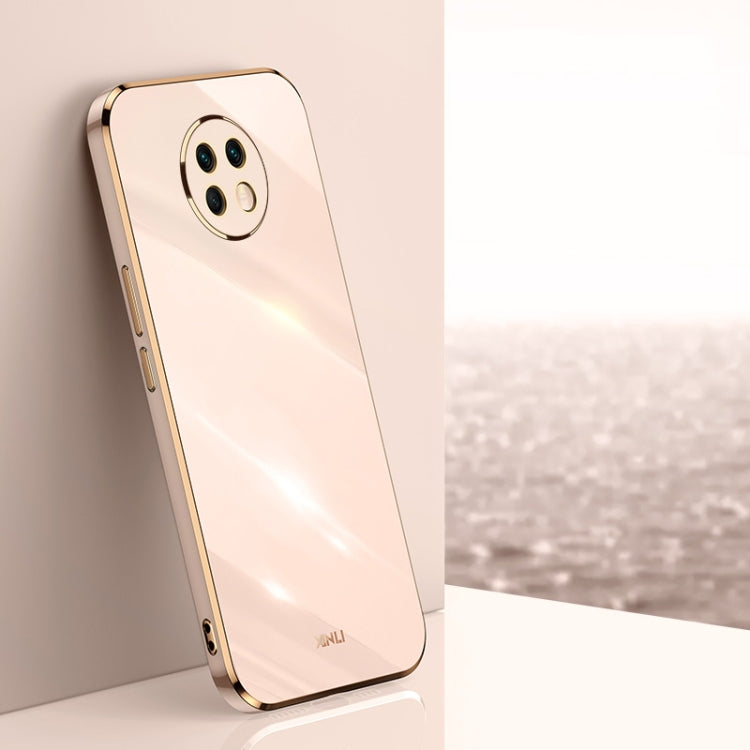 Light pink electroplate TPU phone case with gold trim and camera cutouts