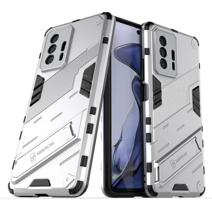 White rugged phone case with shockproof bumper and raised camera protection