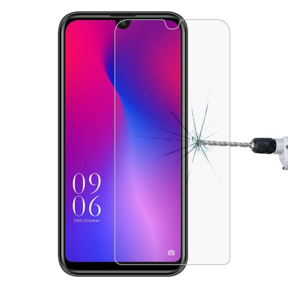 Tempered glass screen protector film with 2.5D curved edges, clear front screen cover