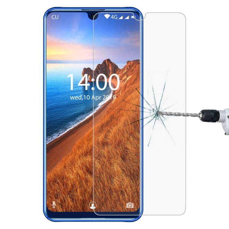 Tempered glass screen protector film with 2.5D curved edges and clear coverage