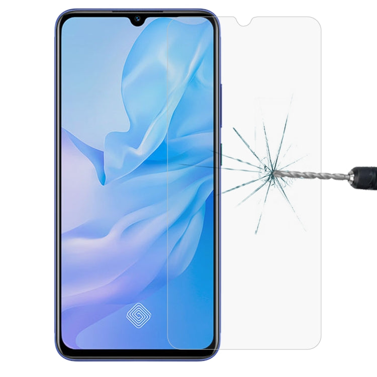 Smartphone tempered glass screen protector with transparent top layer and rounded corners