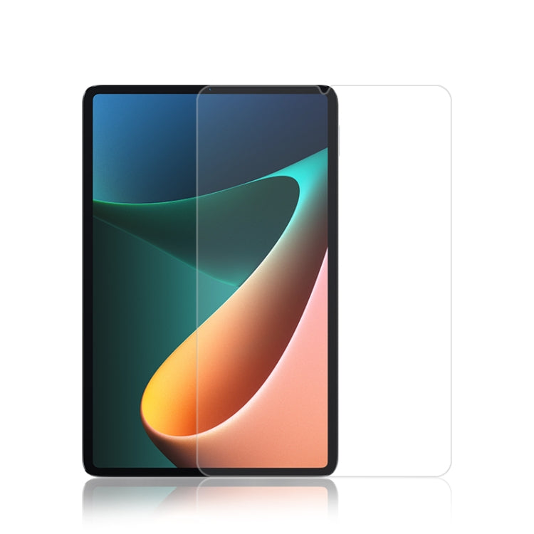 Tablet tempered glass screen protector with clear overlay panels on front screen