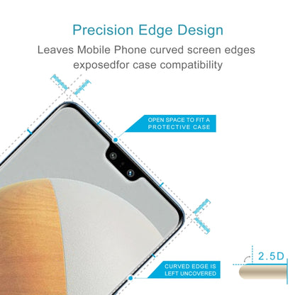 Tempered glass screen protector with 2.5D curved edge for case compatibility