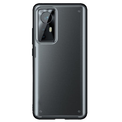 Black phone case with camera cutout and slim protective bumper edges
