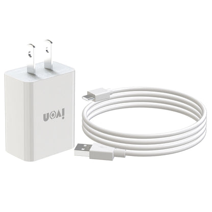 White USB travel charger with US plug and white USB to USB-C cable, 1 m.