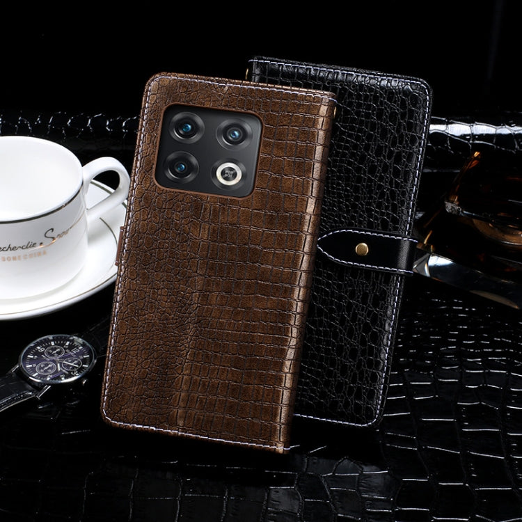 Brown and black crocodile-texture flip phone cases with magnetic clasp and strap