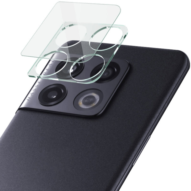 Integrated rear camera lens tempered glass film on black phone back, covering multiple lenses