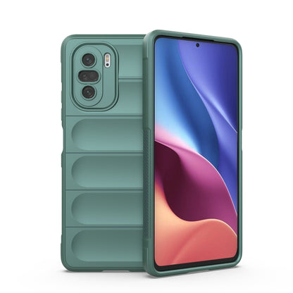 TPU and flannel phone case, dark green, camera-protecting cover and ribbed grip sections