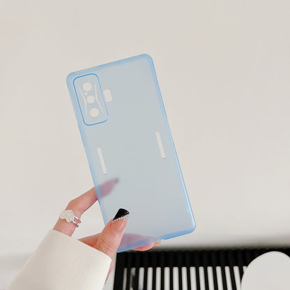 Ultra-thin frosted PP phone case, blue back with camera cutouts