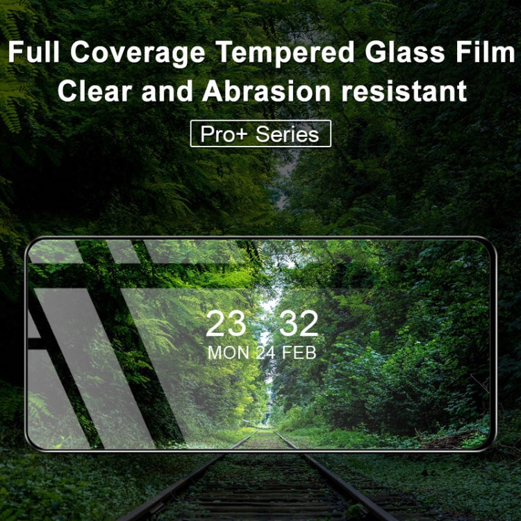 Full coverage clear tempered glass screen protector film on smartphone display