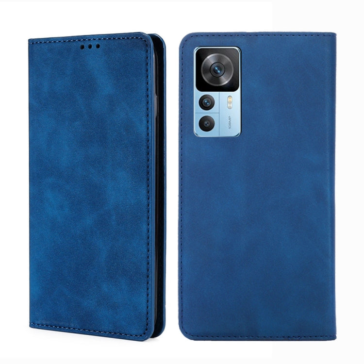 Magnetic flip leather phone case, blue; front flip cover and camera cutout