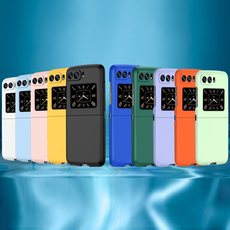 Phone case set for Moto Razr 2022 with raised clock design, multiple colors