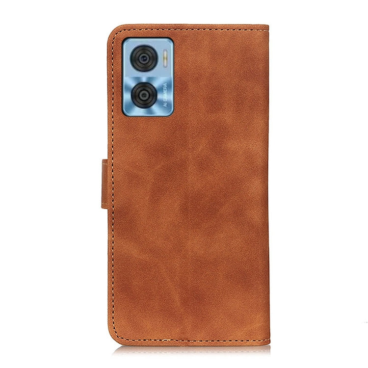 KHAZNEH brown leather phone case with camera cutout and side stitching
