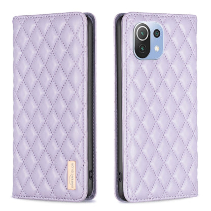 Lavender diamond lattice magnetic leather flip phone case with camera cutout