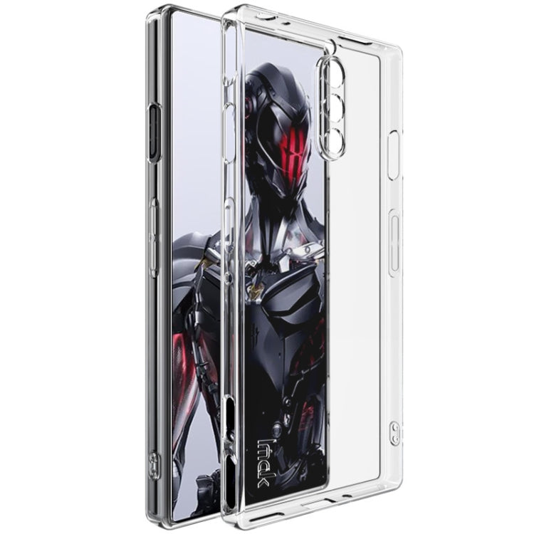 Transparent TPU phone case with protective corners and camera lens cutout