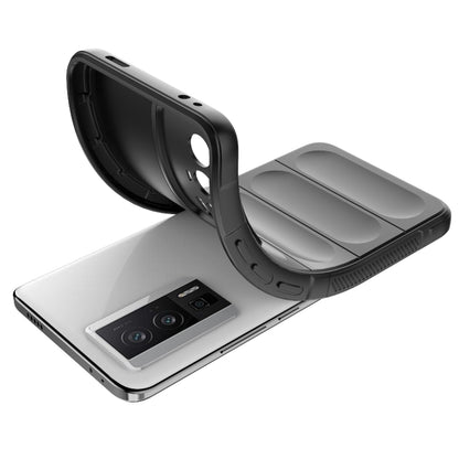 Magic Shield TPU + flannel phone case, black with flap-style camera cover