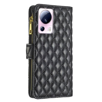 Black diamond lattice flip phone case with camera cutout and side zipper