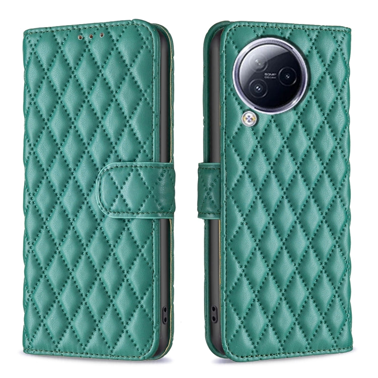 Green diamond-lattice leather wallet flip phone case with magnetic strap and camera cutout