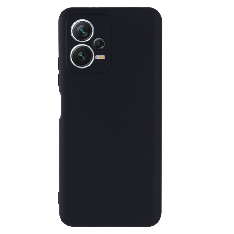 Black liquid silicone full-coverage phone case, raised camera openings