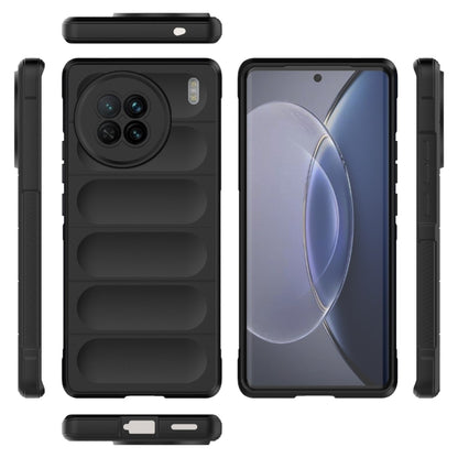 Black TPU flannel phone case, front/back views showing camera cutout and side openings