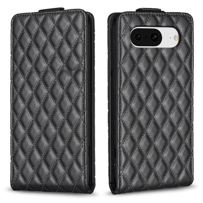 Diamond-lattice flip leather phone case in dark gray/black, with camera cutout