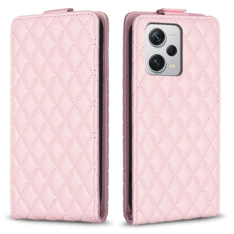 Light pink diamond lattice vertical flip leather phone case with textured front flap