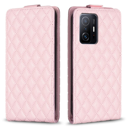 Pink diamond lattice leather flip phone case with top flap and camera opening