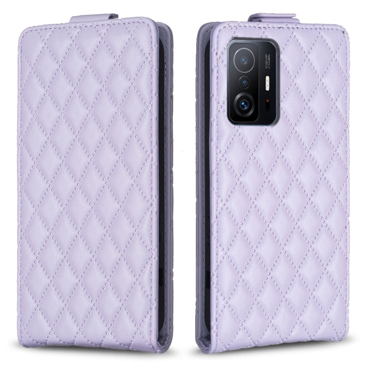 Light purple diamond lattice vertical flip leather phone case, card holder and camera cutout