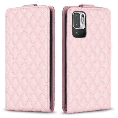 Light pink diamond lattice vertical flip leather phone case, front cover and camera cutout