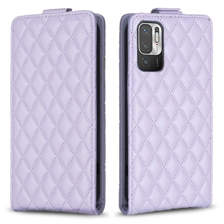 Light purple diamond lattice vertical flip leather phone case, front cover and camera cutout
