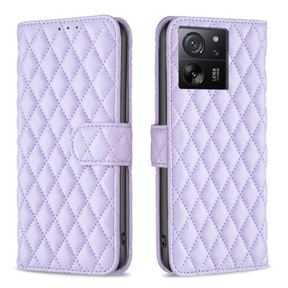 Lavender diamond lattice leather flip phone case with magnetic strap and card slot