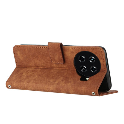 Brown leather-look folio phone case with stripe pattern, front flap and camera cutout