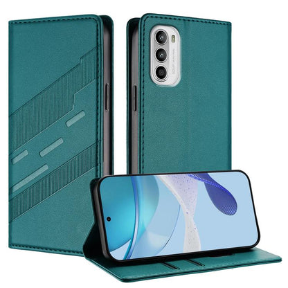 Embossed Multi-functional Wallet Retro Leather Phone Case, For Motorola Moto G 5G 2022