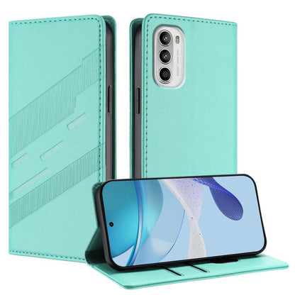 Embossed Multi-functional Wallet Retro Leather Phone Case, For Motorola Moto G 5G 2022