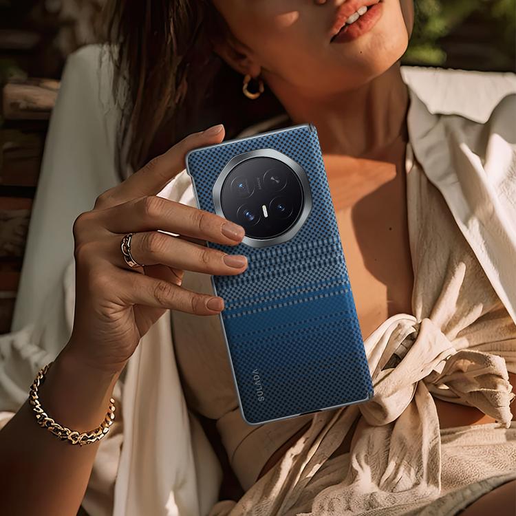 Blue woven magnetic phone case with circular camera ring, slim back