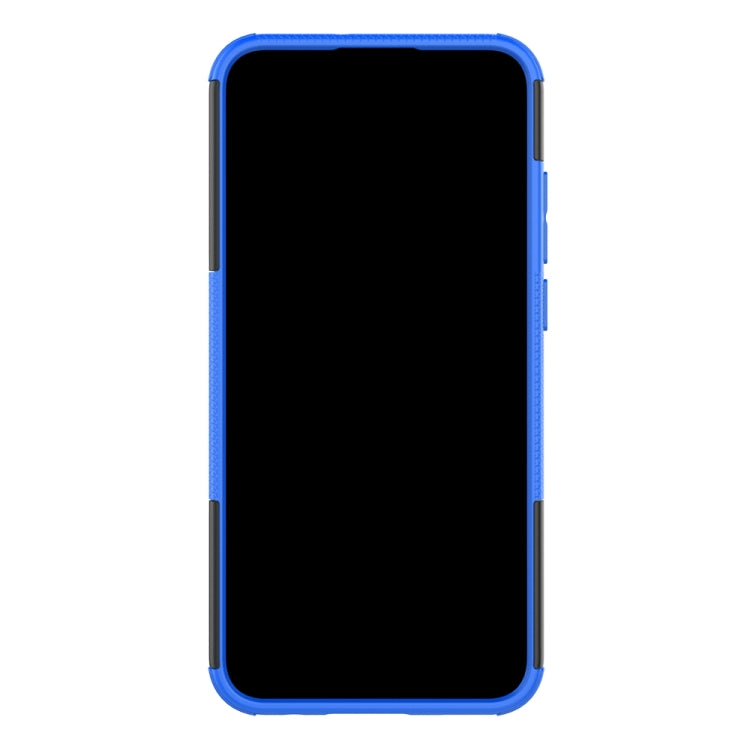 Shockproof phone case in blue with dark edges, slim side profile and cutouts