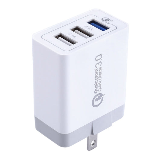 White dual USB wall charger with US plug, 2.4A ports