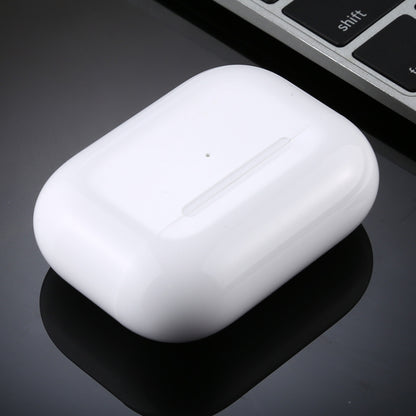 White dummy earbuds charging case with small indicator light