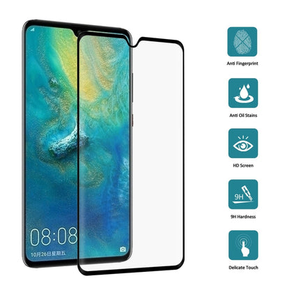 3D curved tempered glass screen protector on smartphone with full-screen coverage