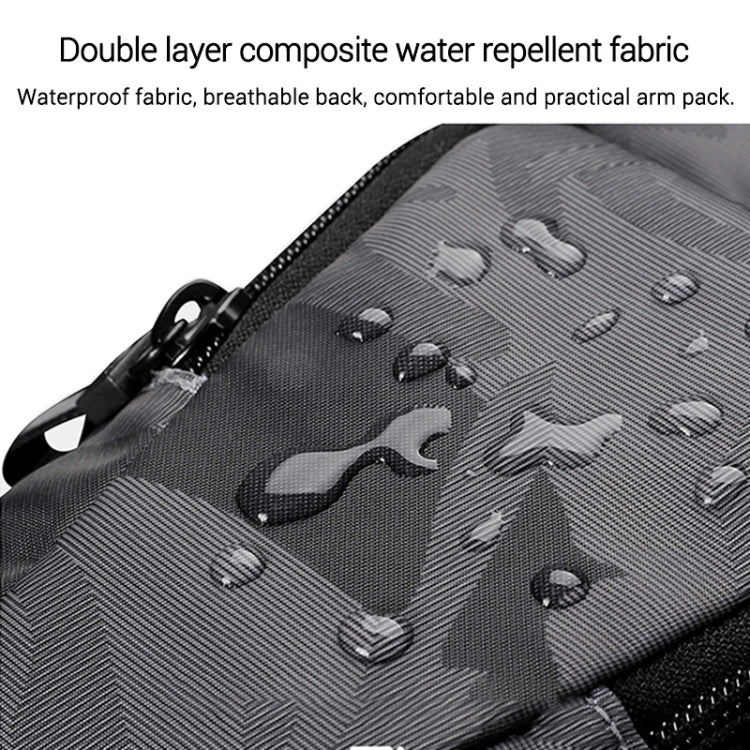 Waterproof armband phone bag with gray camo fabric and water-repellent look