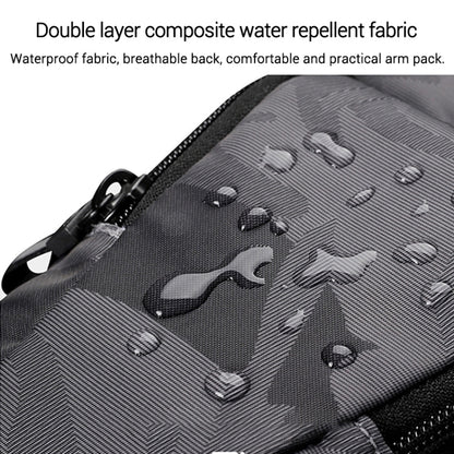 Waterproof armband phone bag with gray camo fabric and water-repellent look