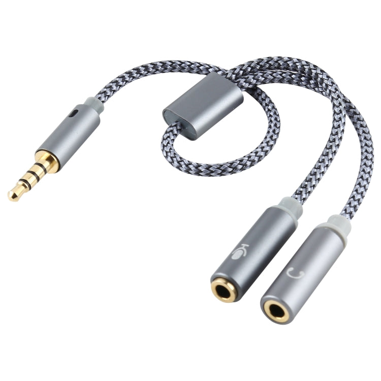 Braided 3.5mm audio cable with gold-plated plug and dual 3.5mm adapters