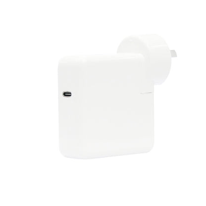 White USB-C travel charger with detachable plug foot and charging port
