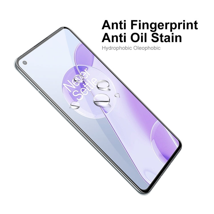Tempered glass screen protector with anti-fingerprint hydrophobic, oil-resistant coating