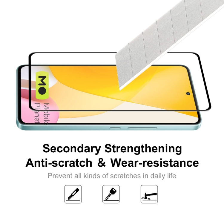 Tempered glass screen protector with full-coverage adhesive along phone edges